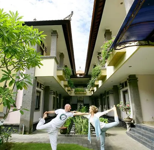 Tanjung Sari Guest house 3*