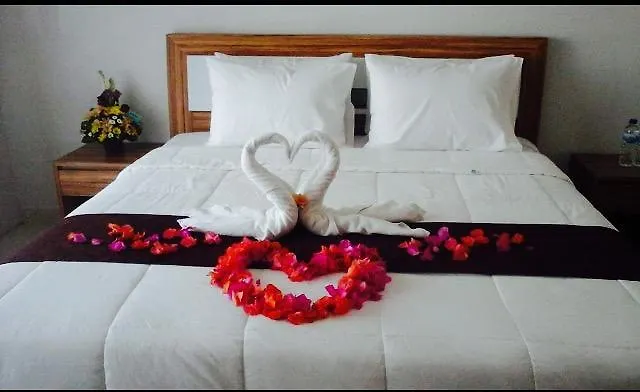 Tanjung Sari 3*